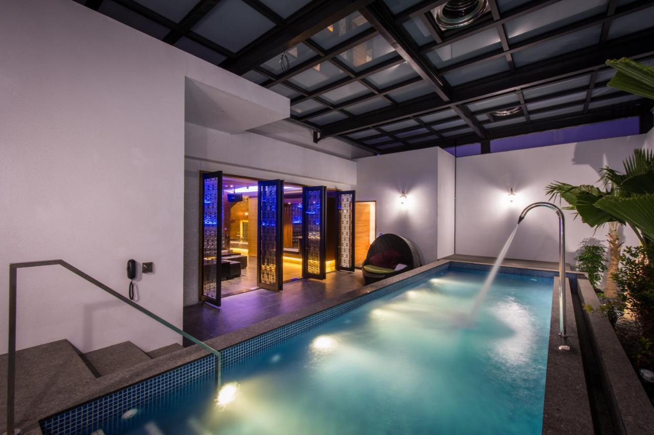 U-Her Hotel Taichung Dış mekan fotoğraf