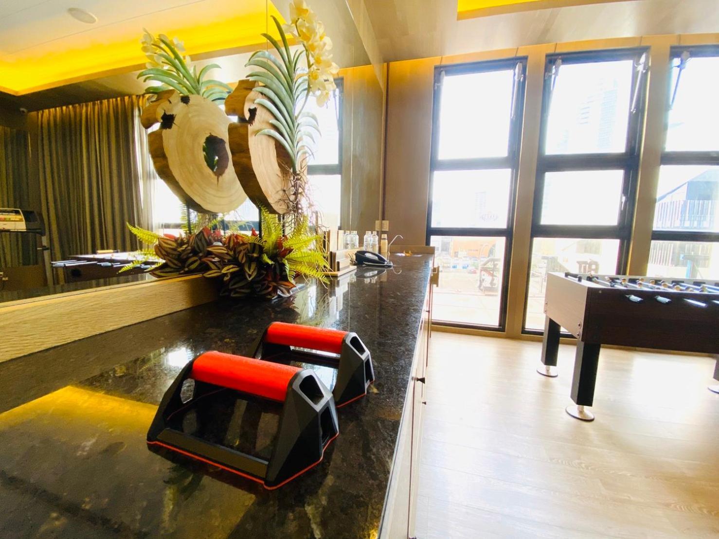 U-Her Hotel Taichung Dış mekan fotoğraf