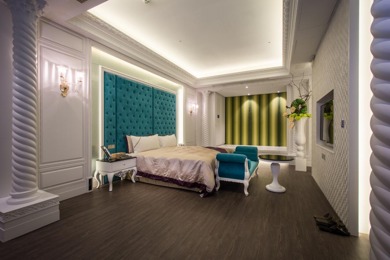 U-Her Hotel Taichung Dış mekan fotoğraf