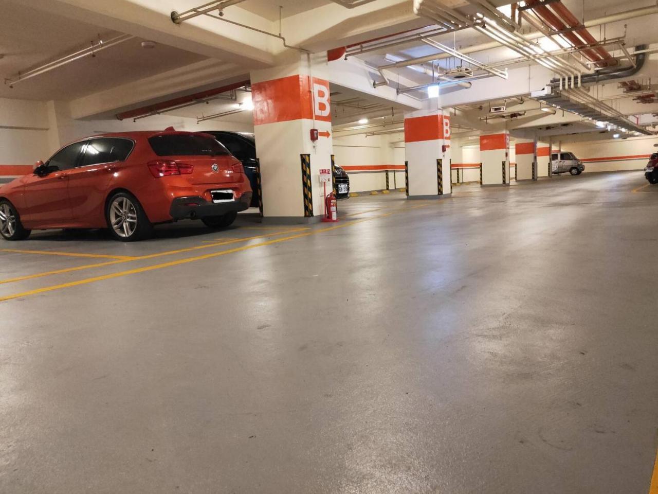 U-Her Hotel Taichung Dış mekan fotoğraf